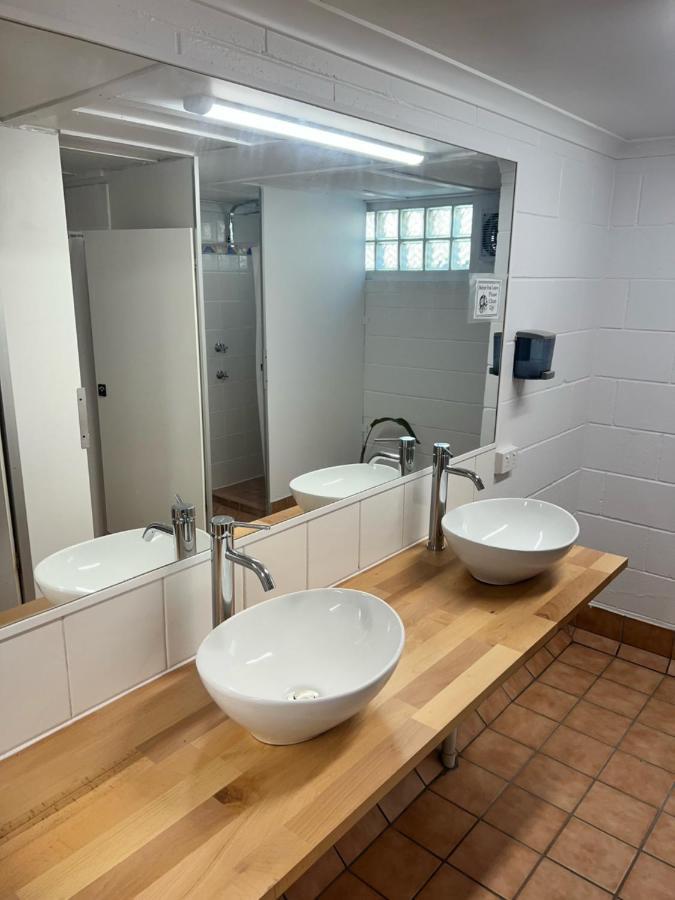 Hostel Cali Backpackers Caloundra Exterior foto